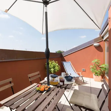 Appartamento Attico In Un'oasi Di Sui Navigli