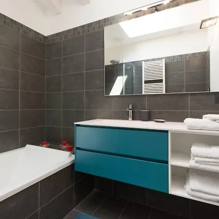 Appartamento Attico In Un'oasi Di Sui Navigli