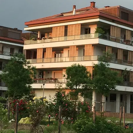 Appartamento Attico In Un'oasi Di Sui Navigli Milano